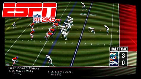 ESPN NFL 2K5: A Gridiron Odyssey Through Customizable Chaos and Retro Vibes!